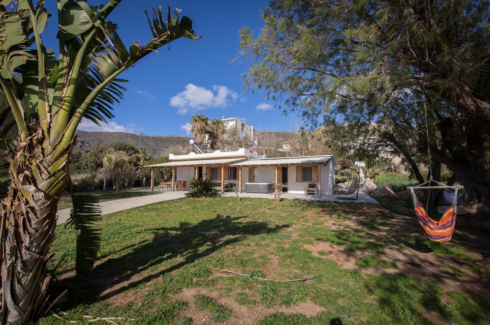 Mera Beachfront House - ファラサルナ エクステリア 写真