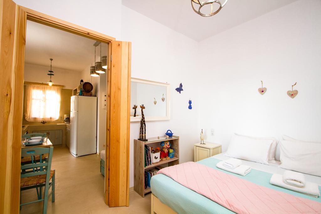 Mera Beachfront House - ファラサルナ エクステリア 写真